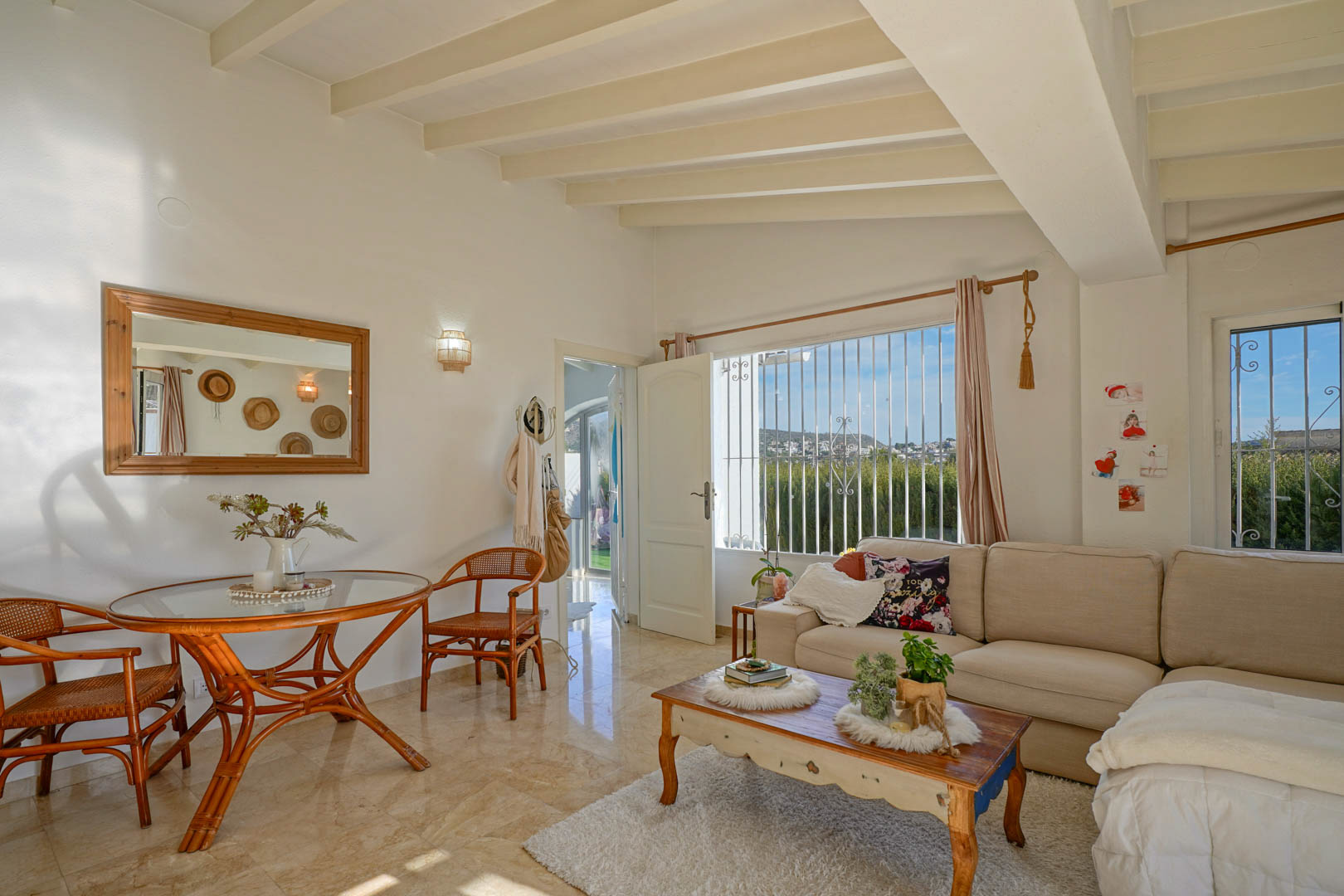 C3XY8323MOR - C3XY8323MOR Detached villa with pool and sea views for sale in Moraira.