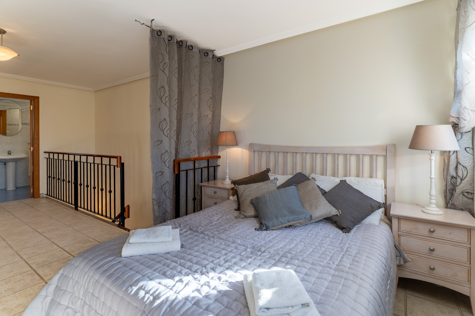 C4XY4604JAV Maison mitoyenne triplex à 100 m de la mer, Jávea