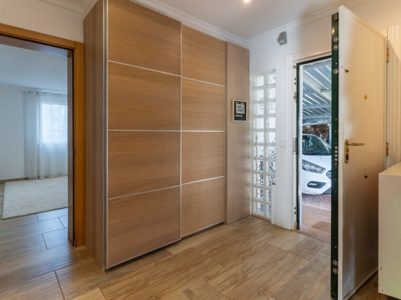 C4XY8326DEN Villa with sea views and close to the beach for sale in Denia.