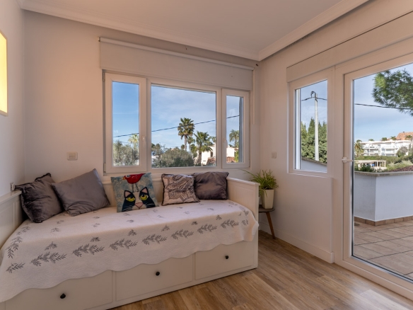 C4XY8326DEN Villa with sea views and close to the beach for sale in Denia.