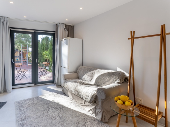C4XY8326DEN Villa with sea views and close to the beach for sale in Denia.
