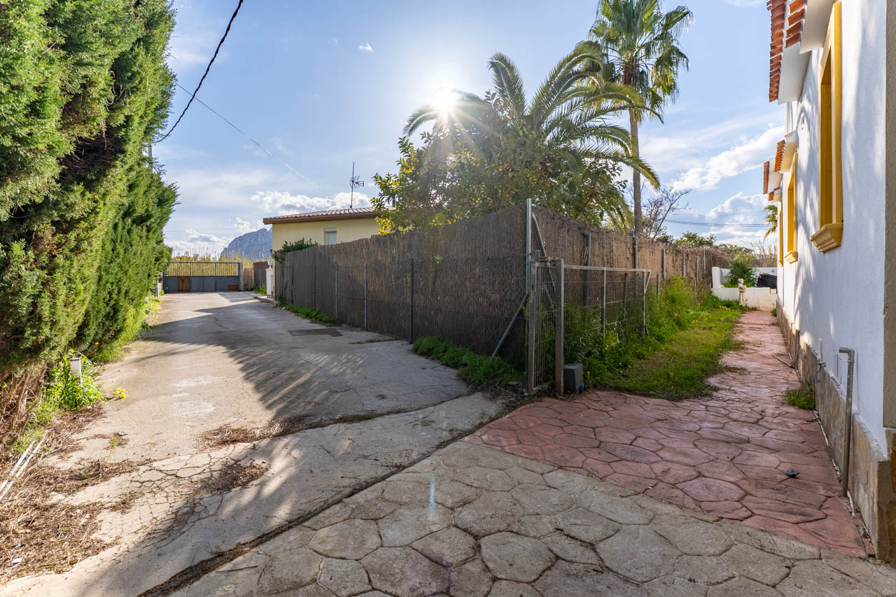 C4XY8326DEN - C4XY8326DEN Villa mit Meerblick und in Strandnähe in Denia zu verkaufen.