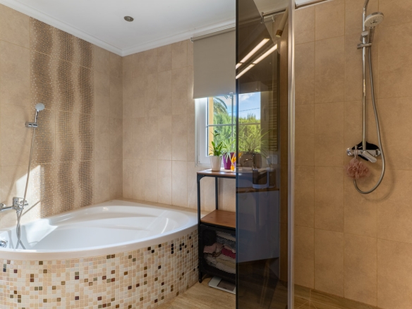 C4XY8326DEN Villa with sea views and close to the beach for sale in Denia.