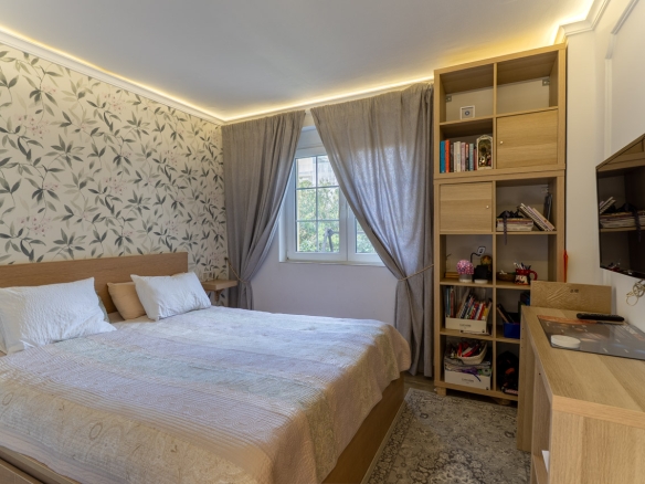 C4XY8326DEN Villa with sea views and close to the beach for sale in Denia.
