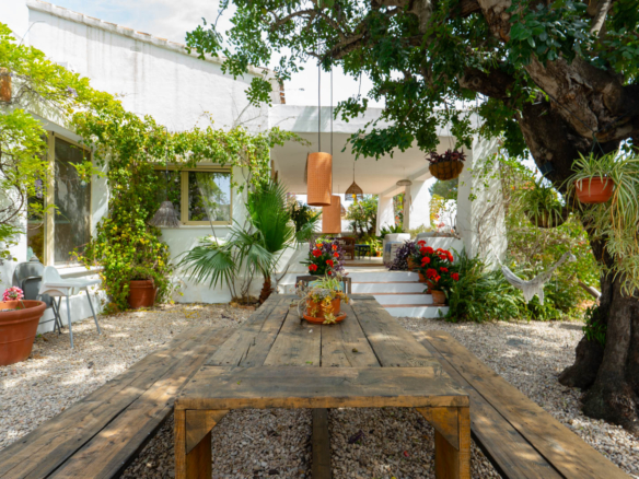 OFFC3XY4639JAV Villa with guesthouse for sale on the Montgó, Jávea