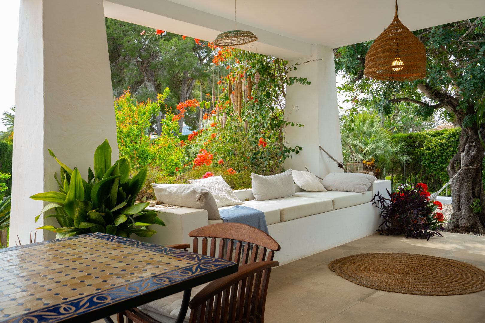 OFFC3XY4639JAV Villa with guesthouse for sale on the Montgó, Jávea