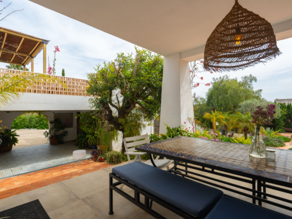 OFFC3XY4639JAV Villa with guesthouse for sale on the Montgó, Jávea