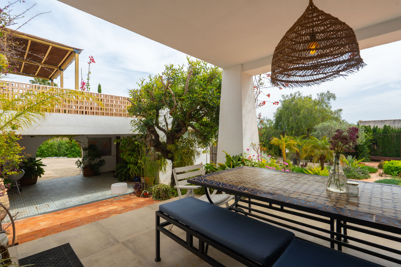 OFFC3XY4639JAV Villa with guesthouse for sale on the Montgó, Jávea