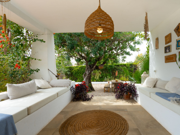 OFFC3XY4639JAV Villa with guesthouse for sale on the Montgó, Jávea