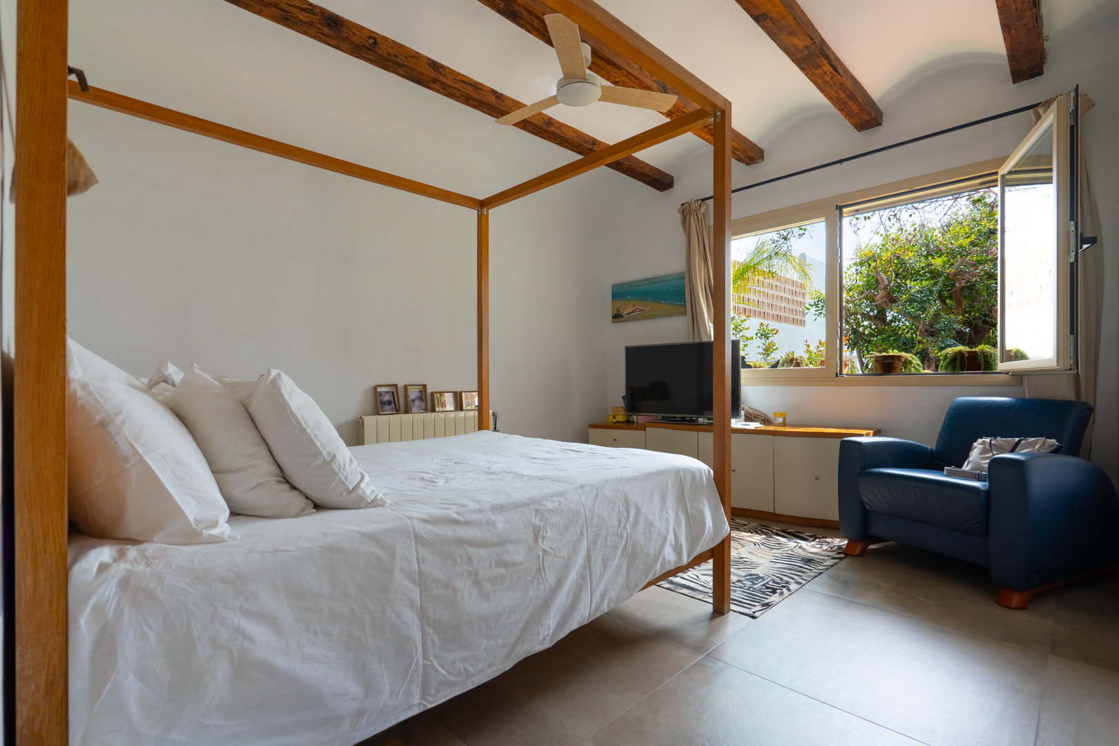 OFFC3XY4639JAV Villa with guesthouse for sale on the Montgó, Jávea