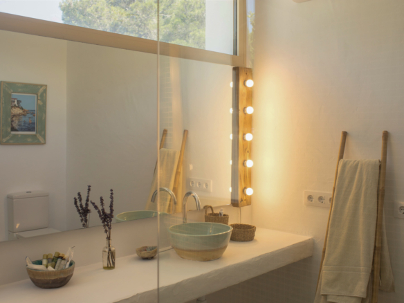 OFFC3XY4639JAV Villa with guesthouse for sale on the Montgó, Jávea