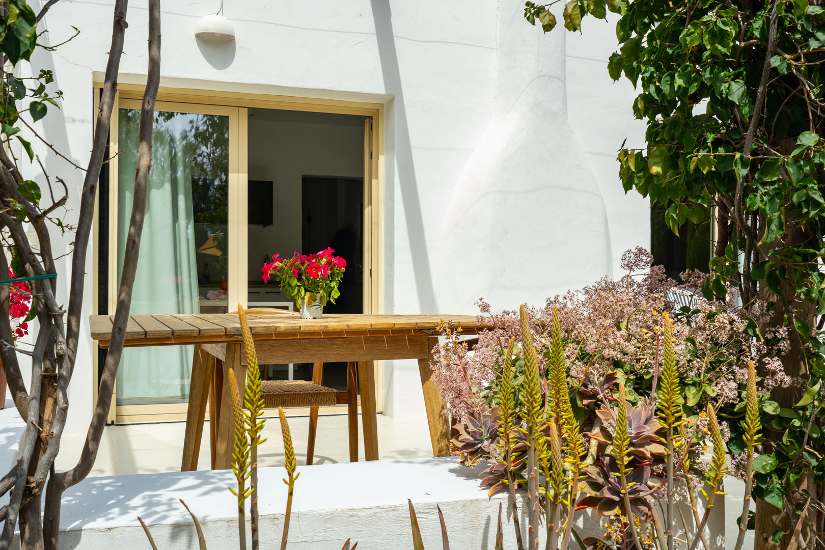 OFFC3XY4639JAV Villa with guesthouse for sale on the Montgó, Jávea