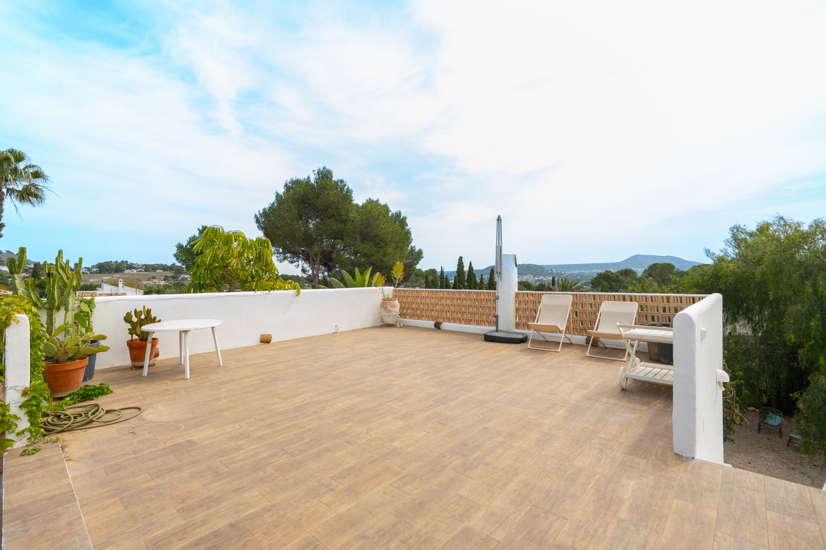 OFFC3XY4639JAV Villa with guesthouse for sale on the Montgó, Jávea