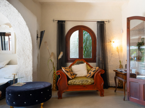C3XY4641JAV Rustic villa with separate apartment for sale in Jávea