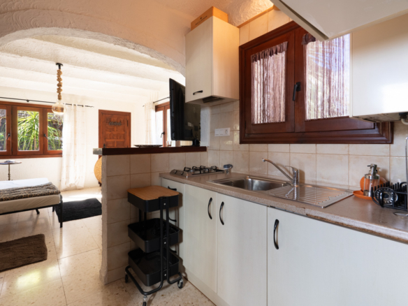 C3XY4641JAV Rustic villa with separate apartment for sale in Jávea