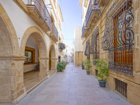 C3XY4641JAV Rustic villa with separate apartment for sale in Jávea