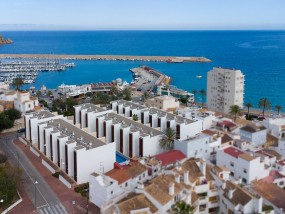 4642JAV Ground Floor Apartment a Step from the Sea and Jávea Port with Rental Licence for Sale