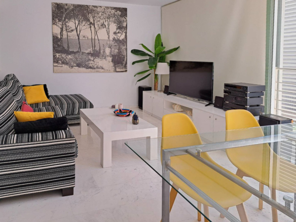 4642JAV Ground Floor Apartment a Step from the Sea and Jávea Port with Rental Licence for Sale