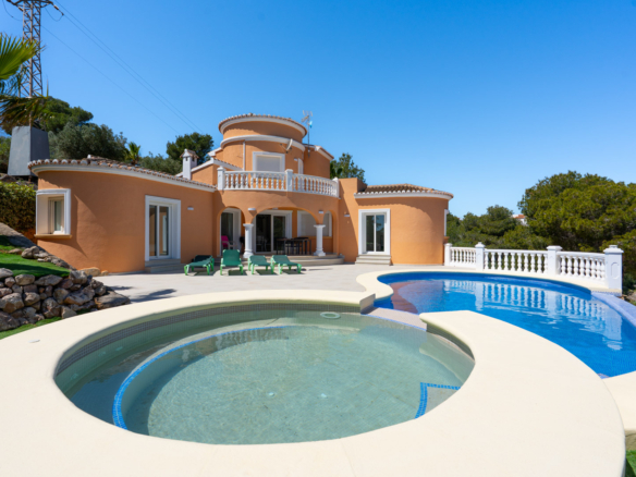 4643JAV Villa for Sale in Costa Nova, Jávea