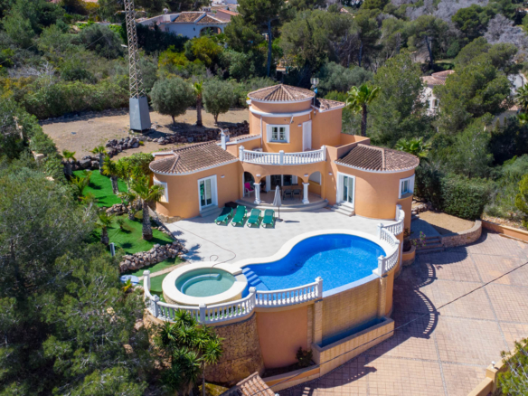 4643JAV Villa for Sale in Costa Nova, Jávea