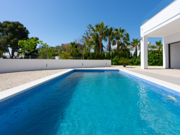 4644BEN New-build villa with sea view on a flat plot of 1715 m2 for sale in La Fustera, Benissa
