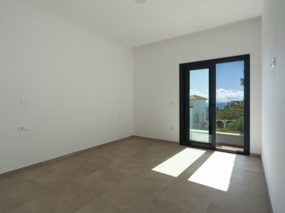 4644BEN New-build villa with sea view on a flat plot of 1715 m2 for sale in La Fustera, Benissa