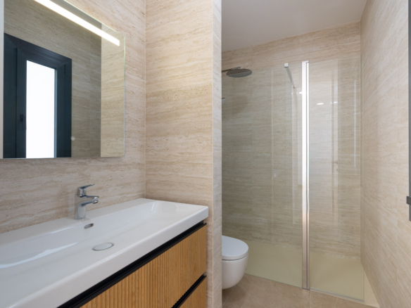 4644BEN New-build villa with sea view on a flat plot of 1715 m2 for sale in La Fustera, Benissa