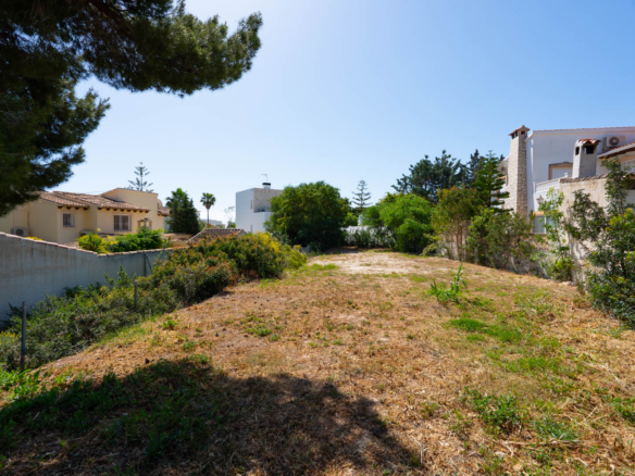 4644BEN New-build villa with sea view on a flat plot of 1715 m2 for sale in La Fustera, Benissa