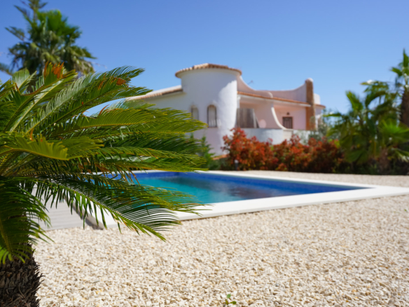 4644BEN New-build villa with sea view on a flat plot of 1715 m2 for sale in La Fustera, Benissa