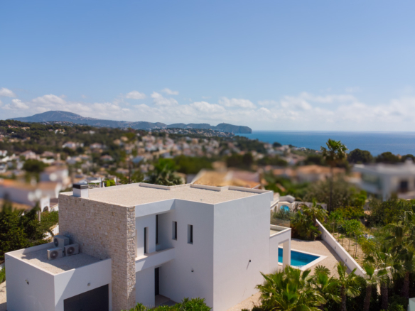 4644BEN New-build villa with sea view on a flat plot of 1715 m2 for sale in La Fustera, Benissa