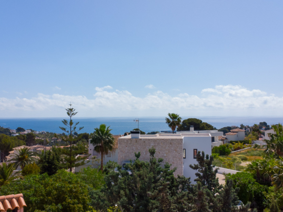 4644BEN New-build villa with sea view on a flat plot of 1715 m2 for sale in La Fustera, Benissa