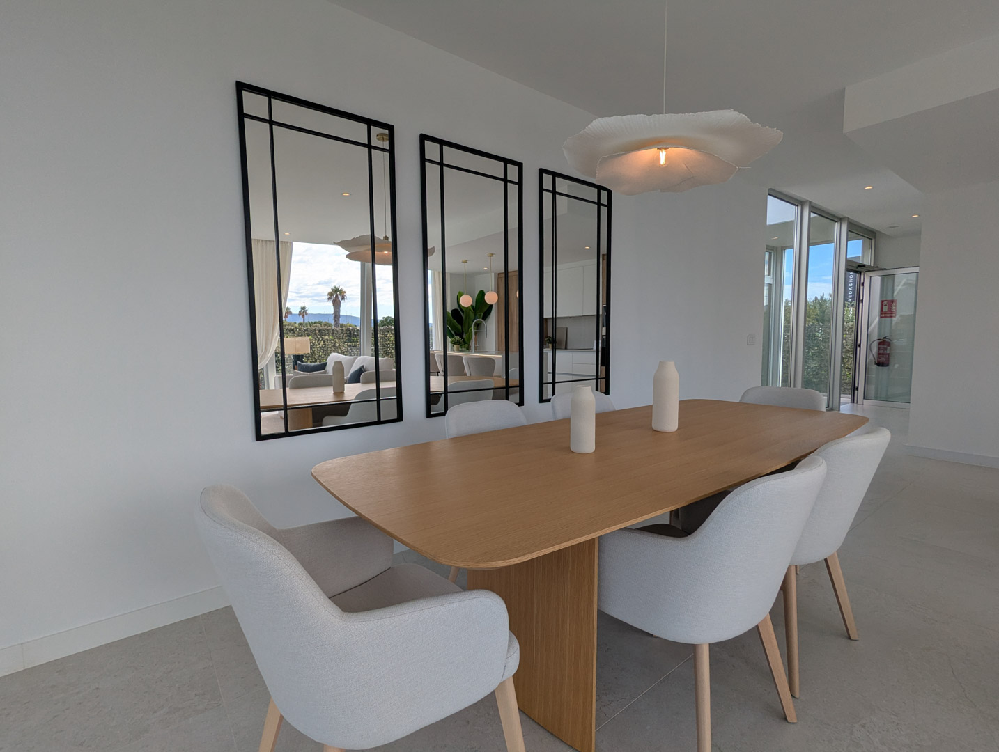 OFFC3XY7115VER Contemporary Apartment in a High-End Residential Community near the Sea in El Verger