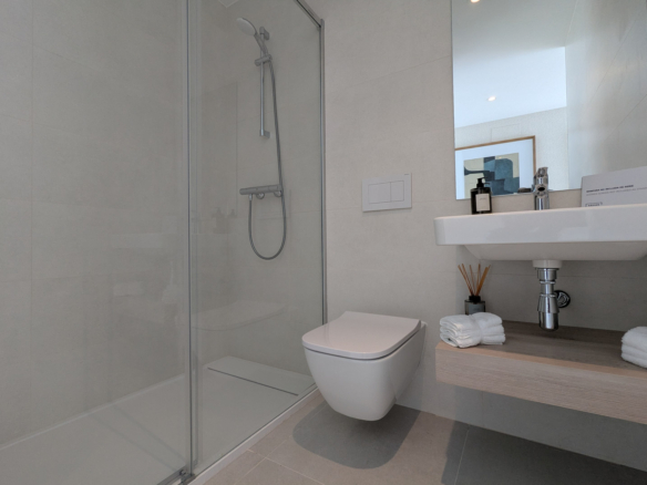 OFFC3XY7115VER Contemporary Apartment in a High-End Residential Community near the Sea in El Verger