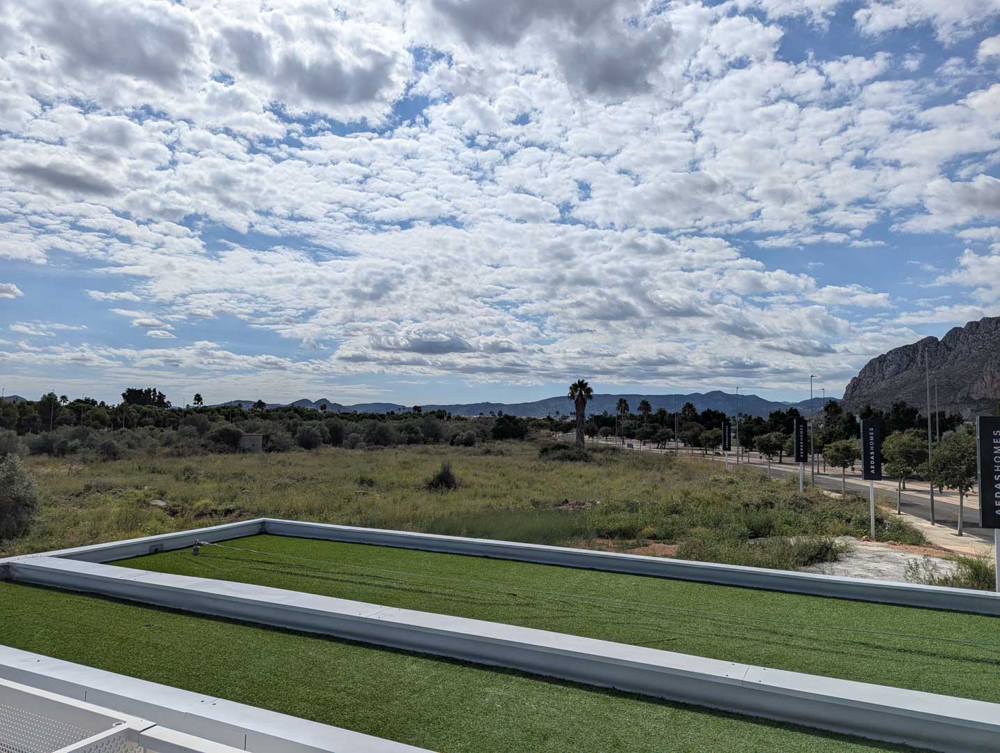 OFFC3XY7115VER Contemporary Apartment in a High-End Residential Community near the Sea in El Verger
