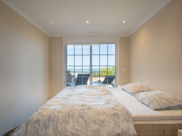 9010PED Apartment with panoramic sea views for sale in La Sella, Pedreguer.