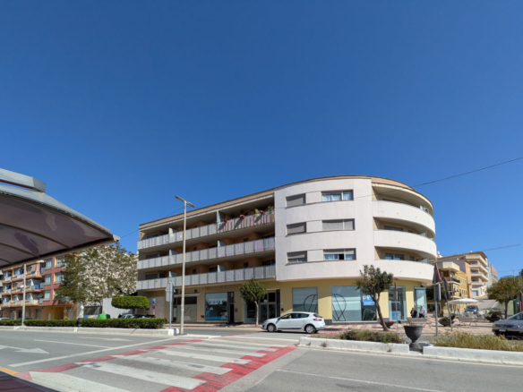 OFFC3XY8332TEU Apartment for sale in Teulada.