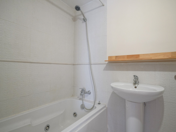OFFC3XY8332TEU Apartment for sale in Teulada.