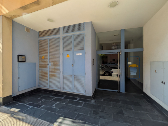 OFFC3XY8332TEU Apartment for sale in Teulada.