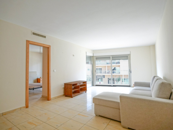 OFFC3XY8332TEU Apartment for sale in Teulada.