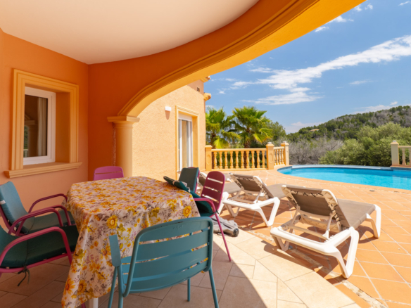 4650JAV Villa traditionnelle avec vue sur mer à vendre à Tosalet 5, Jávea