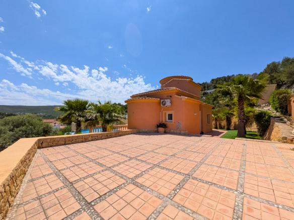 4650JAV Villa traditionnelle avec vue sur mer à vendre à Tosalet 5, Jávea
