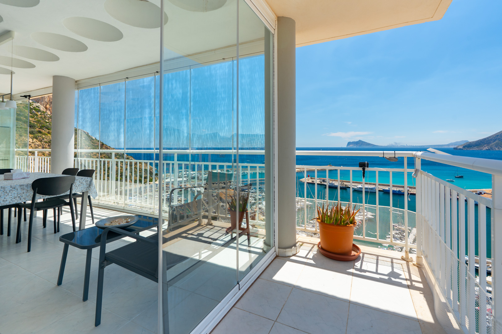 C4XY4657CAL - C4XY45657CAL Two adjacent first-line penthouses with panoramic sea views and the possibility of unification for sale in Calpe