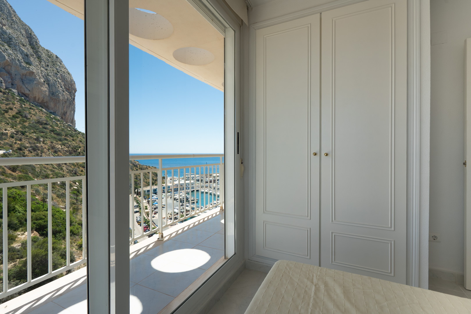 C4XY4657CAL - C4XY45657CAL Two adjacent first-line penthouses with panoramic sea views and the possibility of unification for sale in Calpe