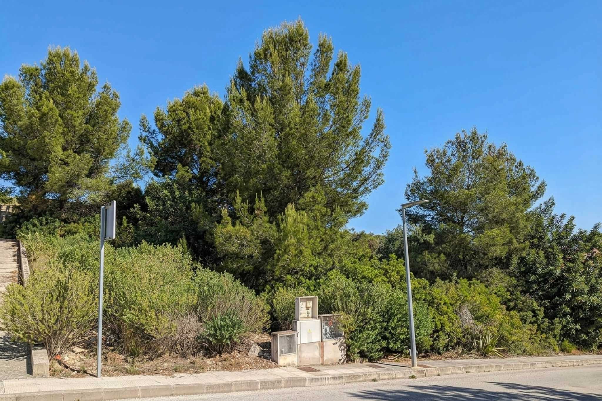 OFF7120PED Nieuwbouwwilla in Ibiza-stijl met panoramisch uitzicht op de bergen, te koop in Pedreguer