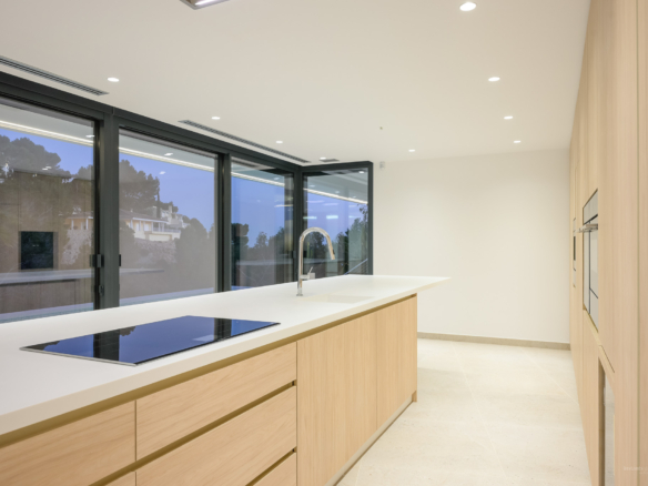 8334ALT Villa moderne avec vue sur mer à vendre à Altea.