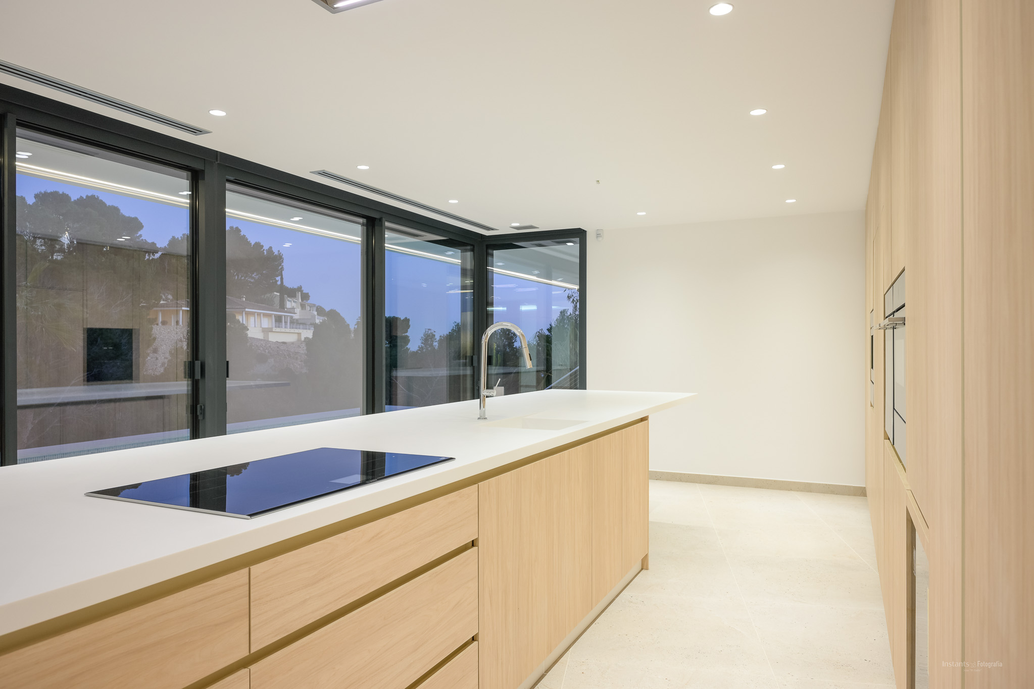 8334ALT Villa moderne avec vue sur mer à vendre à Altea.