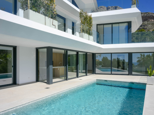 8334ALT Villa moderne avec vue sur mer à vendre à Altea.
