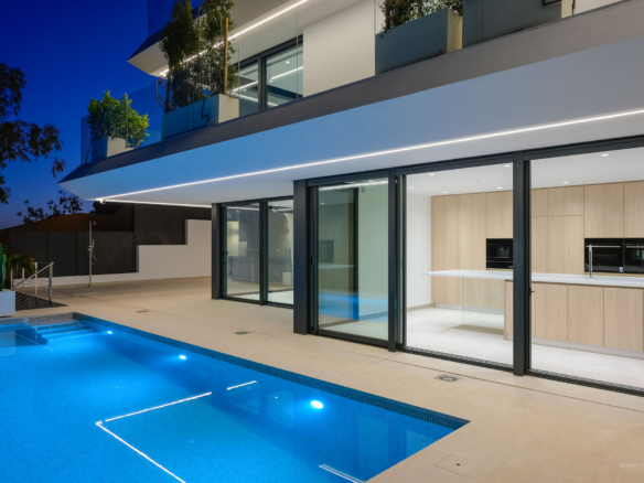 8334ALT Villa moderne avec vue sur mer à vendre à Altea.