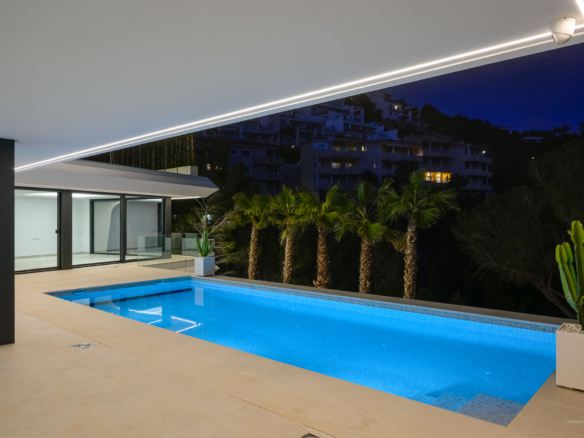 8334ALT Villa moderne avec vue sur mer à vendre à Altea.