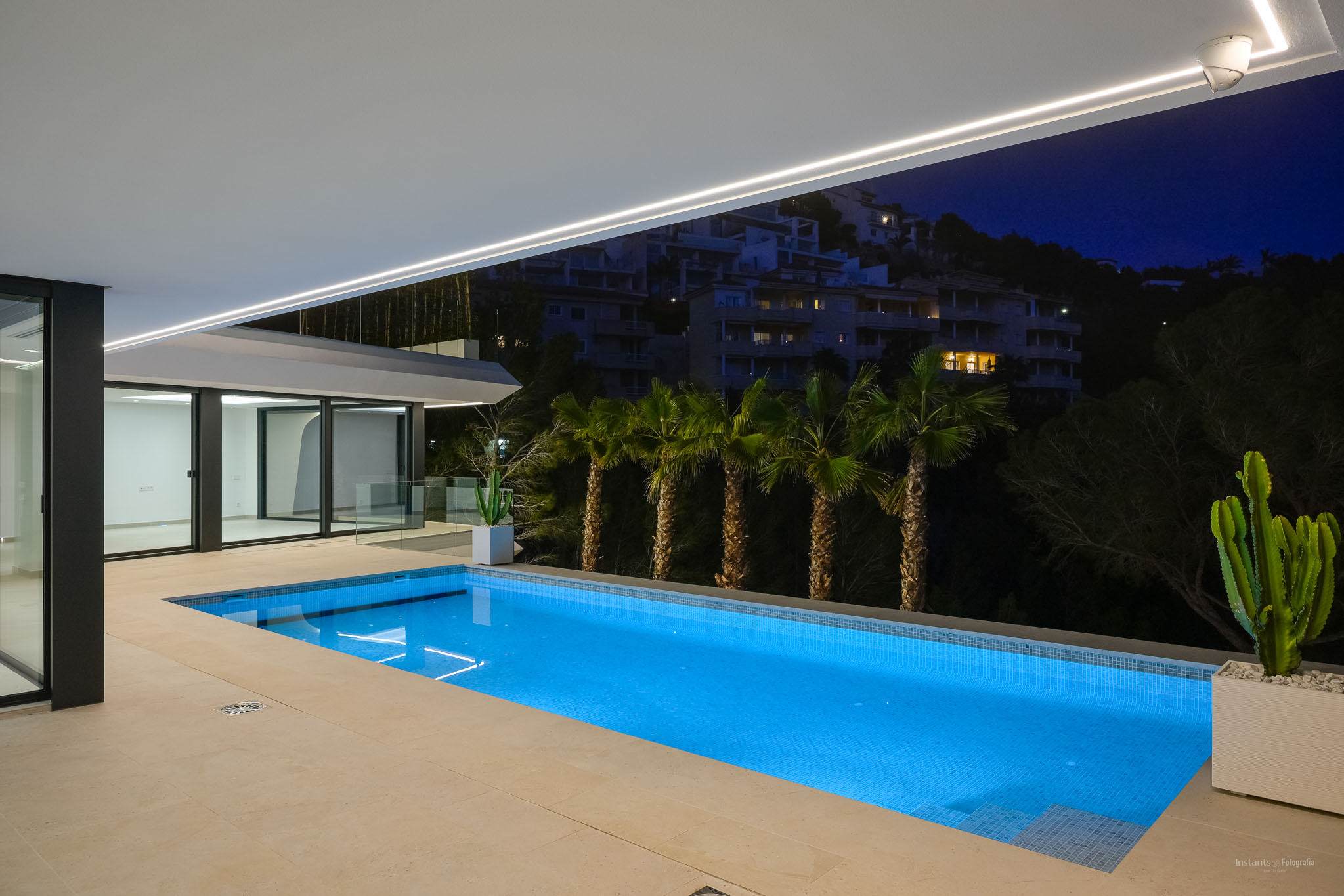 8334ALT Villa moderne avec vue sur mer à vendre à Altea.